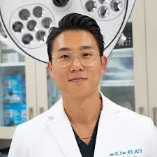Dr Gene Lee Plastic Surgeon